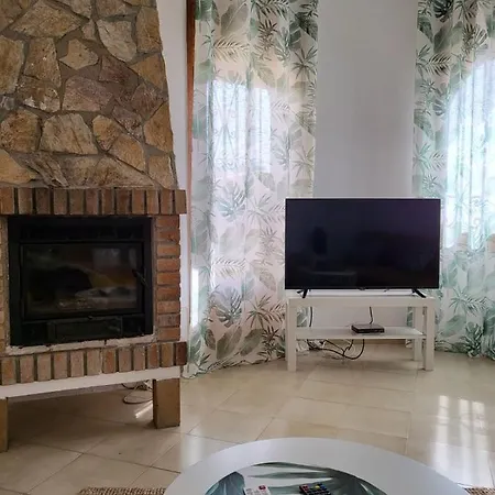 Global Immo 8008 Casa Hendre 度假居